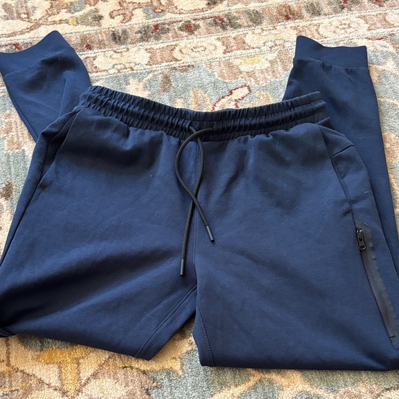 Old Navy Navy Blue Sweatpants - Picture 3 of 4